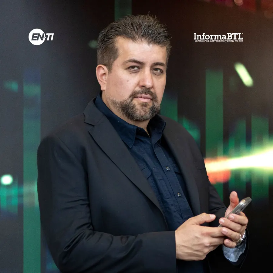 Oscar Mora, CEO y Fundador de ENTI, es parte de los Líderes de Altura 2025. Conoce su trayectoria y liderazgo.